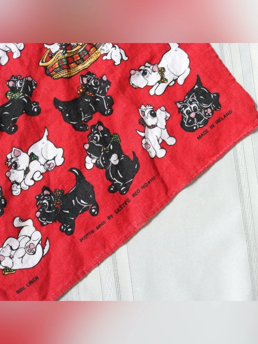 Vintage scottish terrier tea towel
